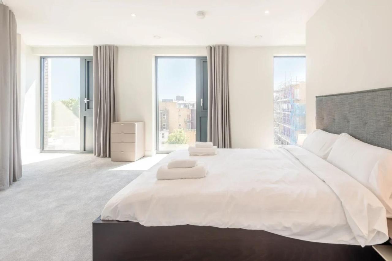 Modern Apartments In Brentford 2 Minutes Walk From Kew Bridge Esterno foto
