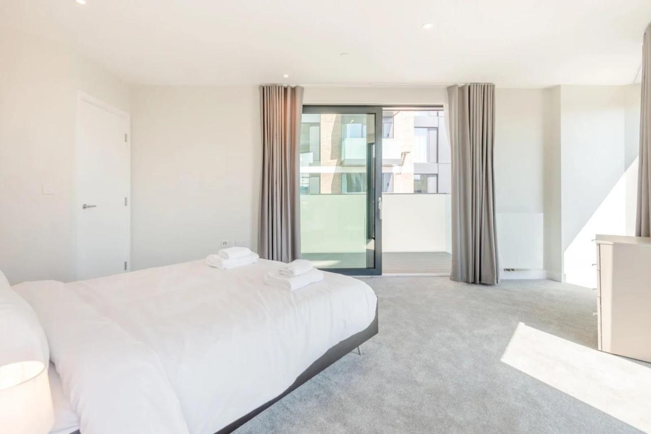 Modern Apartments In Brentford 2 Minutes Walk From Kew Bridge Esterno foto